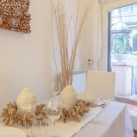 Apartment Natural Pantheon